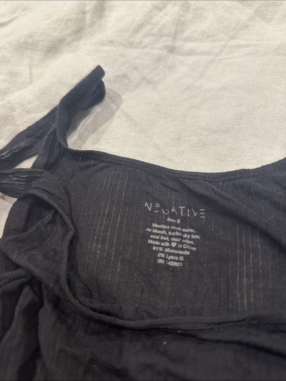 Negative whipped Black Ribbed Tank - Picture 4 of 5